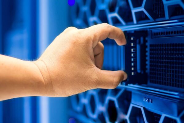 data center Pixabay Cookieone